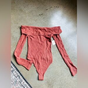 Free people rust terracotta ribbed off the shoulder bodysuit top nwt small